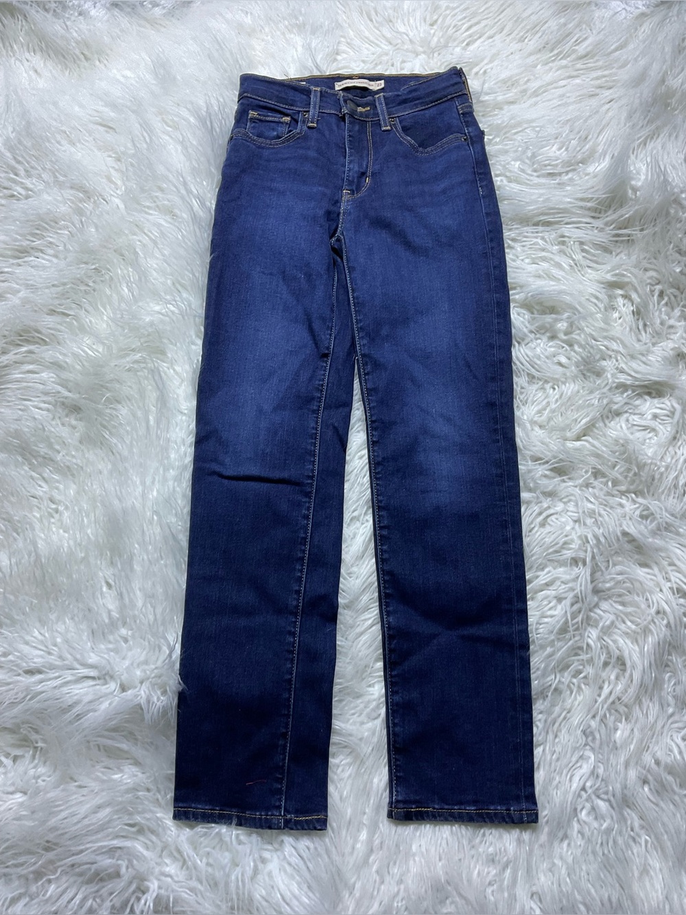 Levi’s Premium 724 High Rise Slim Straight Cropped Women's Jeans